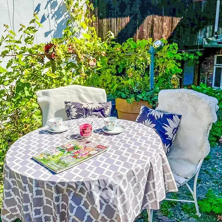 Daire Baerbel By Interhome Suhl